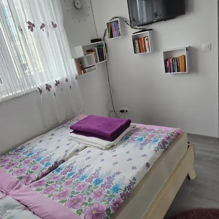 Utulny Tichy * Pozsony